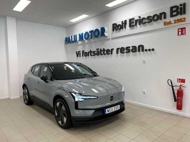Grå Begagnad 2024 Volvo EX30 Performance SUV | 419 500 kr - Bild 1/4