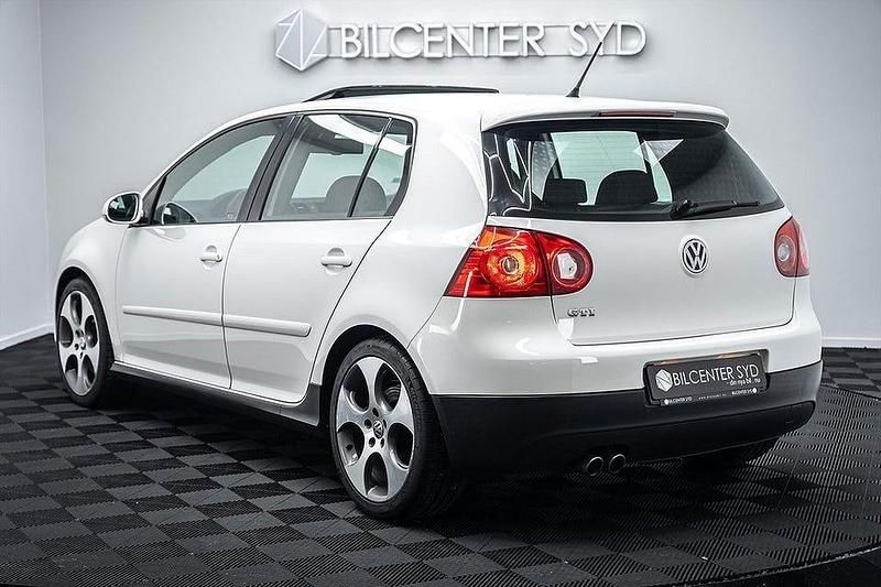 Begagnad VW Golf VI GTI 200 HK (147 kW) 2008 Vit Halvkombi
