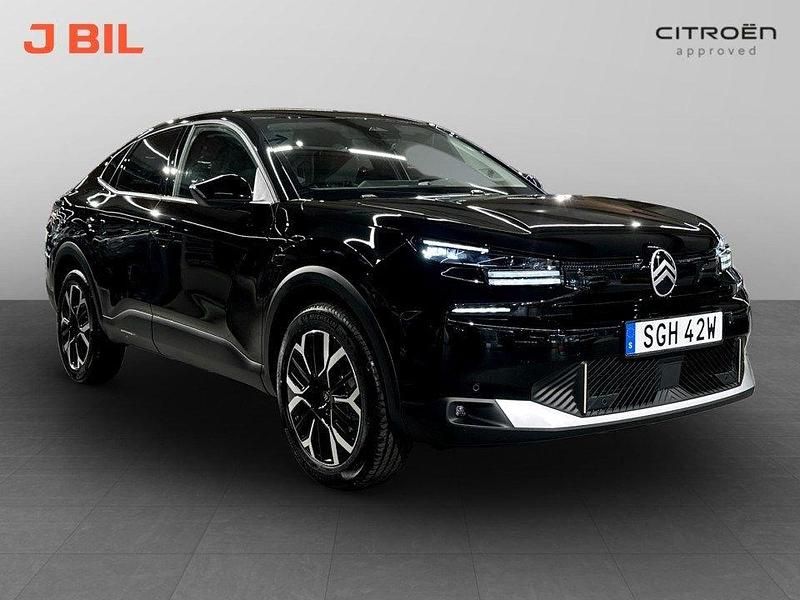 Svart Ny 2025 Citroën C4 Sedan | 339 500 kr (Marknadspris) - Bild 1/4