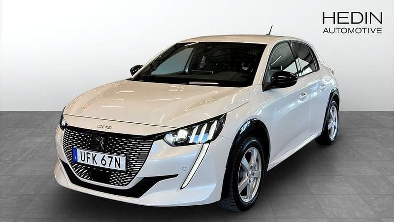 Vit Begagnad 2020 Peugeot e-208 GT-line Halvkombi | 174 900 kr (Marknadspris) - Bild 1/4