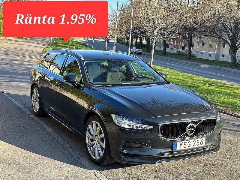 Grå Begagnad 2018 Volvo V90 Momentum Kombi | 209 000 kr (Marknadspris) - Bild 1/4
