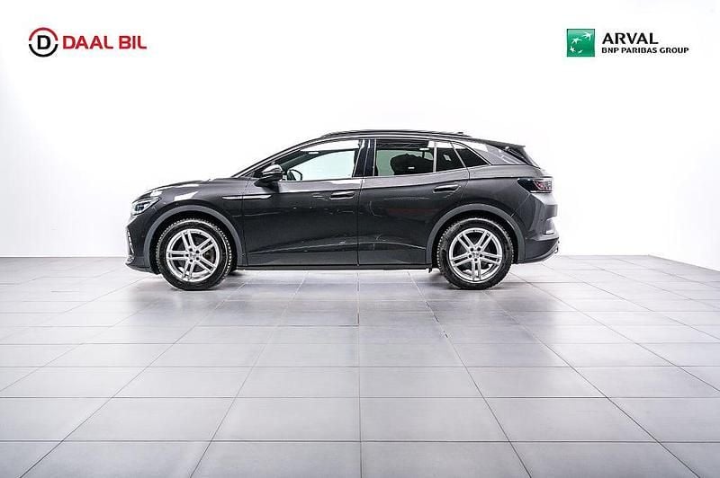 Grå Begagnad 2022 VW ID.4 GTX SUV | 309 700 kr (Bra pris) - Bild 1/4