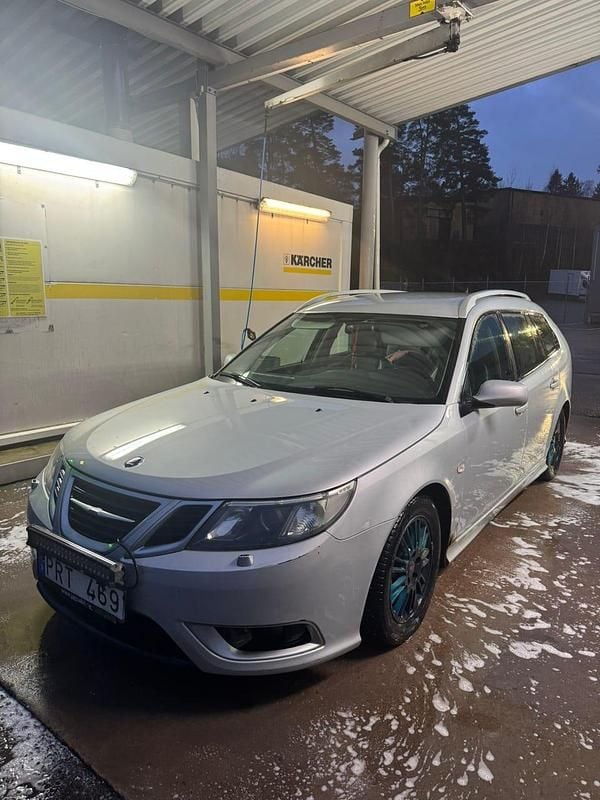 Begagnad 2009 Saab 9-3 Aero Kombi | 25 000 kr (Superpris) - Bild 1/4