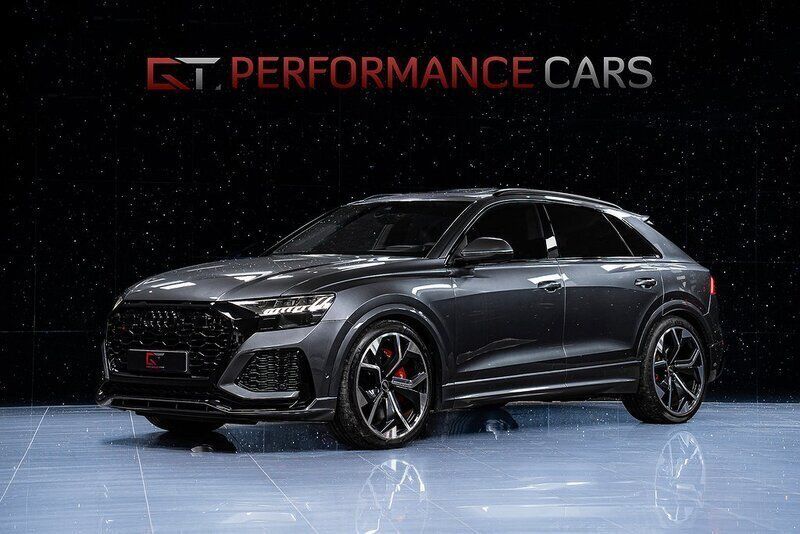 Grå Begagnad 2021 Audi RS Q8 Design SUV | 1 269 900 kr (Lite dyr) - Bild 1/4