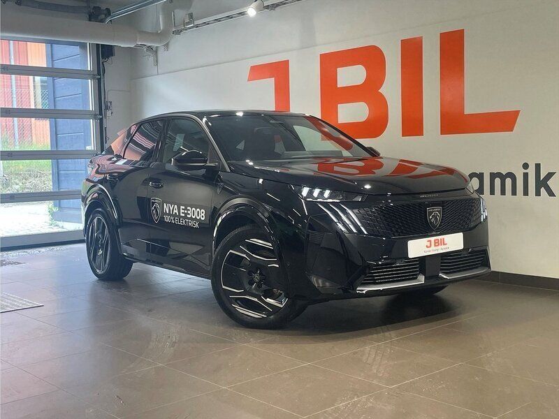Svart perla nera Begagnad 2024 Peugeot e-3008 Ultimate SUV | 499 900 kr (Marknadspris) - Bild 1/4