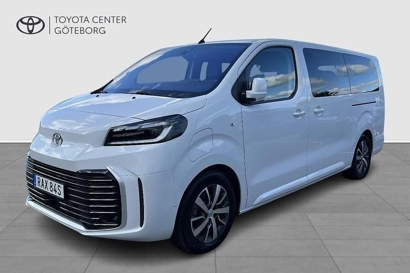 Vit Begagnad 2024 Toyota Proace Verso Kombi | 399 900 kr - Bild 1/4
