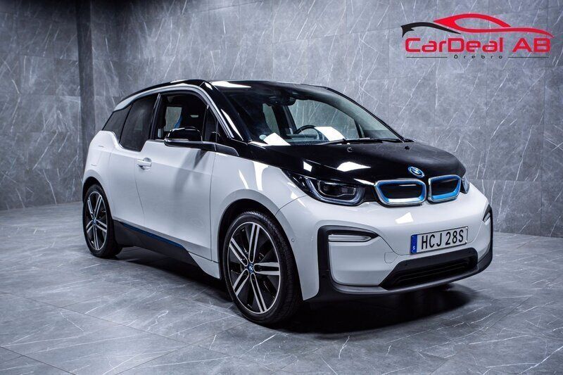 Vit Begagnad 2019 BMW i3 Comfort Edition Halvkombi | 194 800 kr (Marknadspris) - Bild 1/4