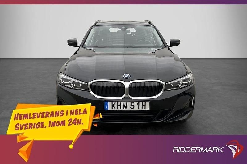 Begagnad BMW 330 Sport Line 292 HK (214 kW) 2023 Svart Kombi