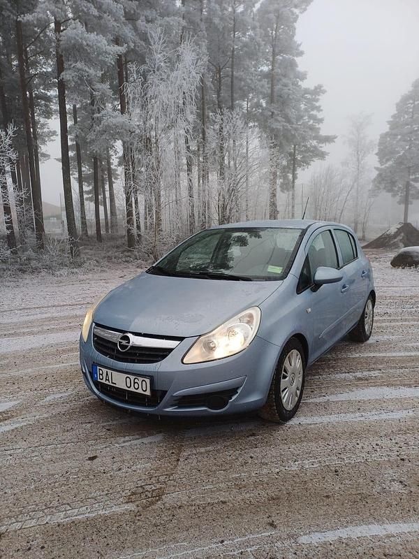 Begagnad 2007 Opel Corsa Halvkombi | 39 000 kr (Marknadspris) - Bild 1/4