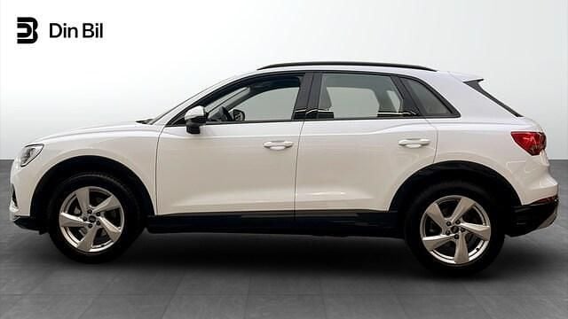 Begagnad Audi Q3 Advanced 150 HK (110 kW) 2024 Vit SUV