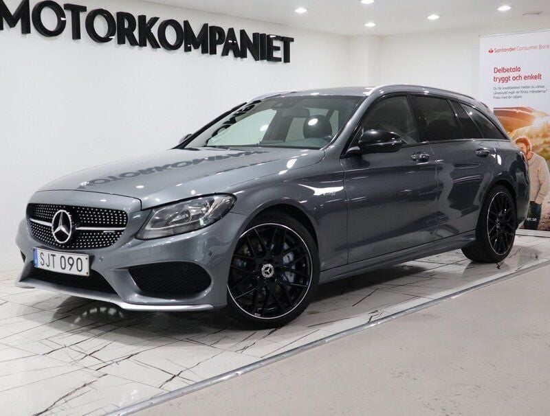 Grå Begagnad 2016 Mercedes C43 AMG AMG Kombi | 359 900 kr (Superpris) - Bild 1/4