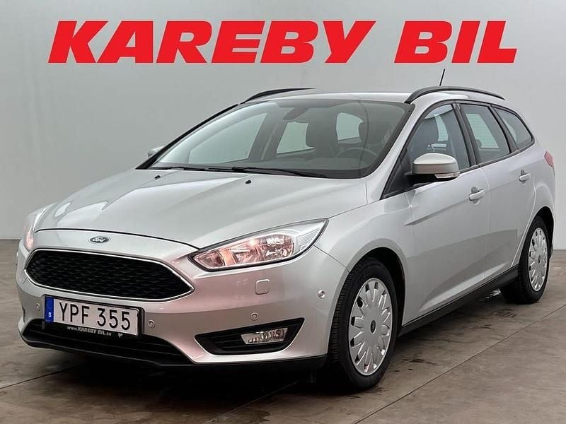 Grå Begagnad 2017 Ford Focus Trend Kombi | 108 900 kr (Bra pris) - Bild 1/3