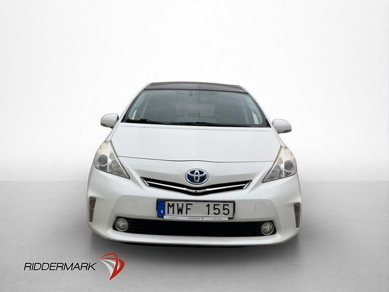Begagnad Toyota Prius 99 HK (72 kW) 2012 Vit Kombi