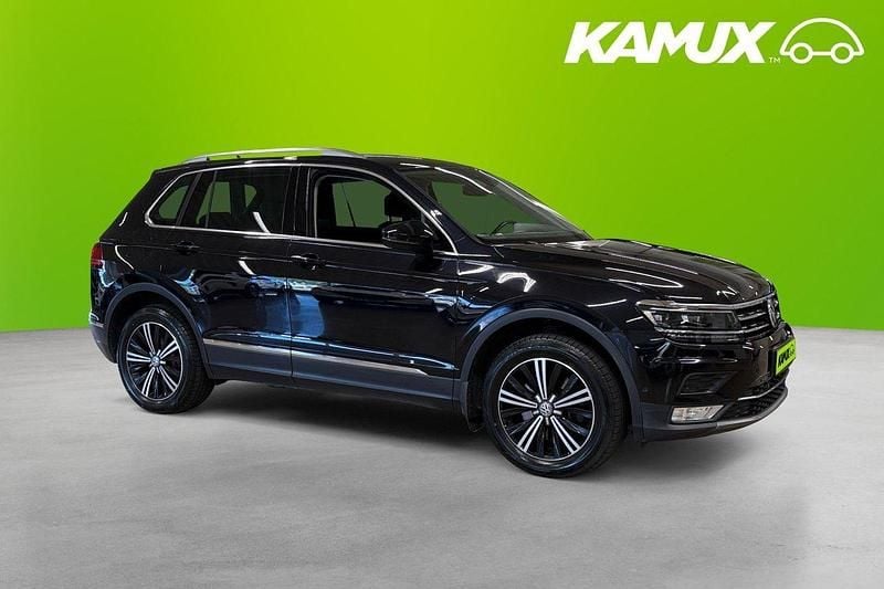 Svart Begagnad 2017 VW Tiguan Executive SUV | 178 700 kr (Marknadspris) - Bild 1/4