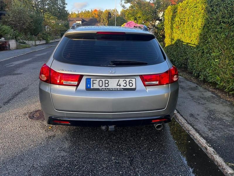 Begagnad Honda Accord 156 HK (114 kW) 2011 Kombi