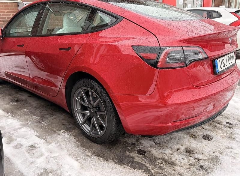 Begagnad Tesla Model 3 Long Range AWD 323 kW (440 HK) 2023 Sedan
