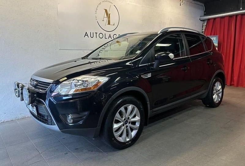 Svart Begagnad 2012 Ford Kuga Titanium SUV | 79 900 kr (Marknadspris) - Bild 1/4