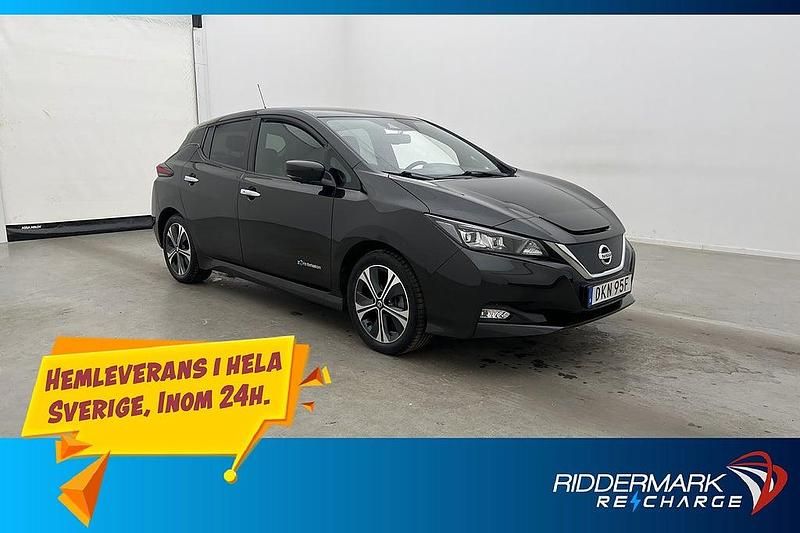 Svart Begagnad 2020 Nissan Leaf 360º Halvkombi | 159 800 kr (Marknadspris) - Bild 1/3