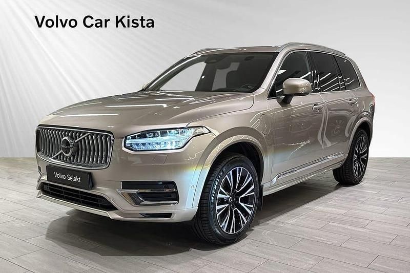 Grå Begagnad 2023 Volvo XC90 Ultimate SUV | 614 900 kr - Bild 1/3