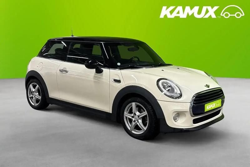 Vit Begagnad 2016 Mini Cooper Pepper Halvkombi | 114 800 kr (Marknadspris) - Bild 1/4