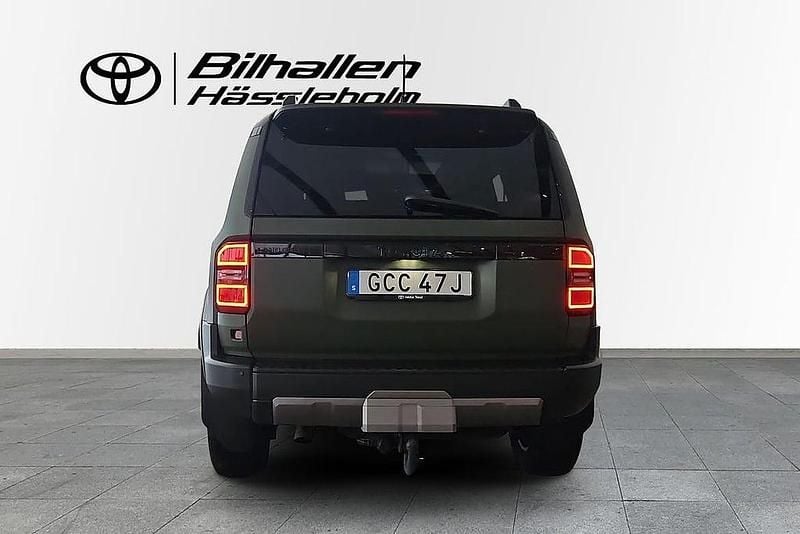 Begagnad Toyota Land Cruiser 207 HK (152 kW) 2024 Svart SUV