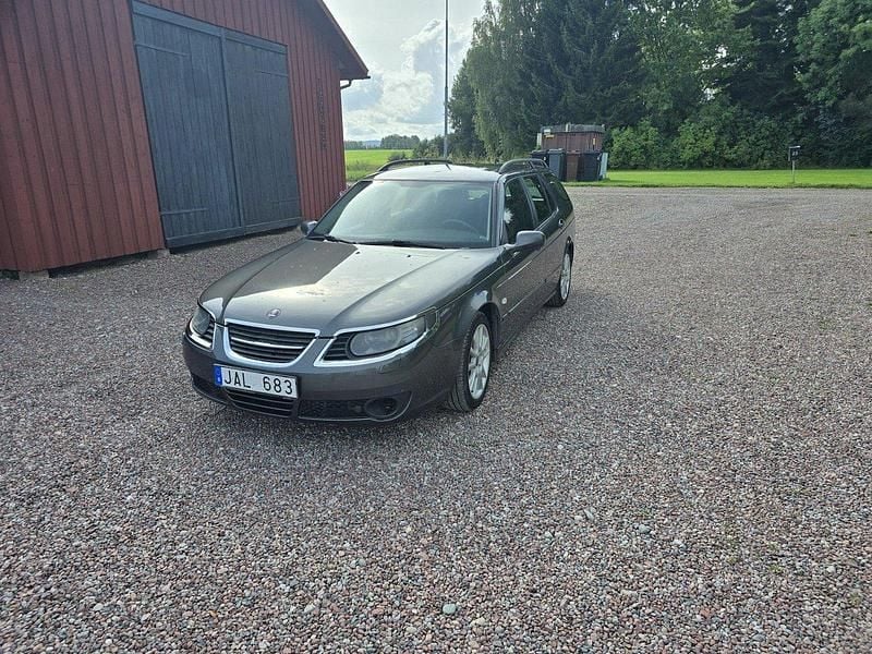 Grå Begagnad 2009 Saab 9-5 Kombi | 18 000 kr (Marknadspris) - Bild 1/2