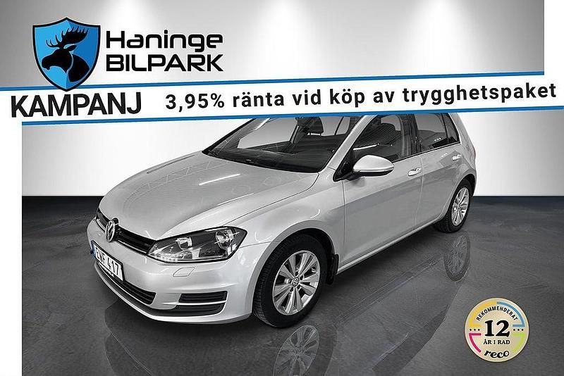 Grå Begagnad 2014 VW Golf VII Sportline Halvkombi | 99 995 kr (Marknadspris) - Bild 1/2