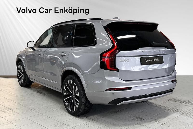 Begagnad Volvo XC90 456 HK (335 kW) 2025 Silver SUV