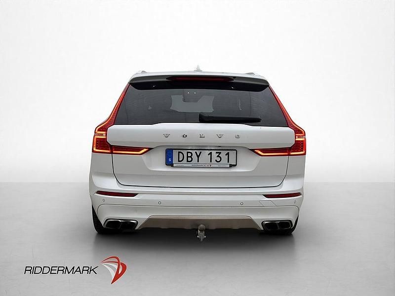 Begagnad Volvo XC60 R-Design 320 HK (235 kW) 2018 Vit SUV