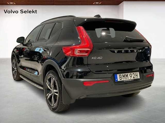 Begagnad Volvo XC40 197 HK (144 kW) 2024 SUV