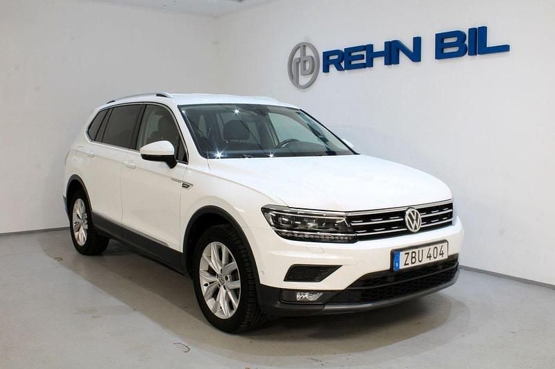 Vit Begagnad 2017 VW Tiguan Allspace SUV | 259 000 kr (Marknadspris) - Bild 1/4