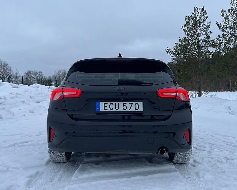 Begagnad Ford Focus 125 HK (91 kW) 2018