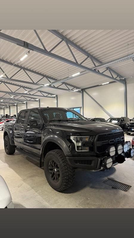 Begagnad Ford F-150 Raptor 456 HK (335 kW) 2017 Pickup