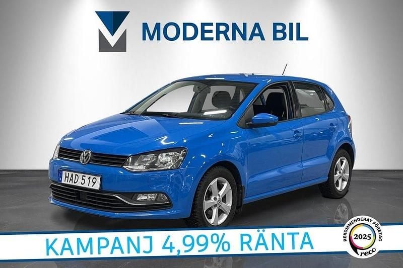 Blå Begagnad 2015 VW Polo Halvkombi | 79 900 kr (Marknadspris) - Bild 1/4