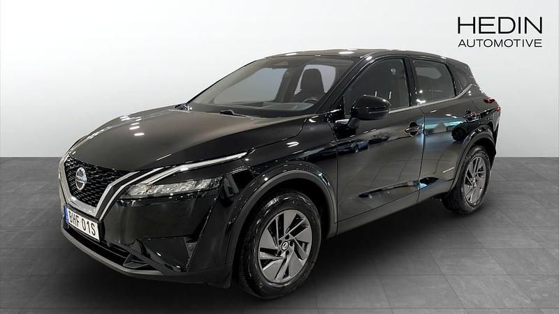 Svart Begagnad 2022 Nissan Qashqai Acenta SUV | 229 900 kr (Bra pris) - Bild 1/4
