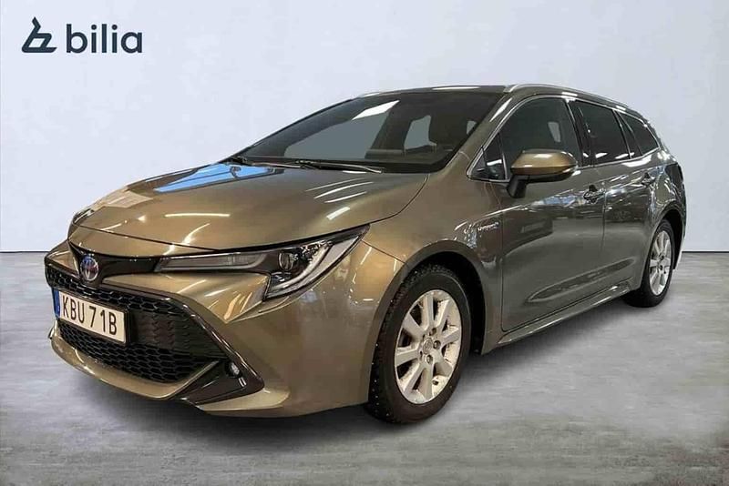 Grön Begagnad 2020 Toyota Corolla Kombi | 244 900 kr - Bild 1/1