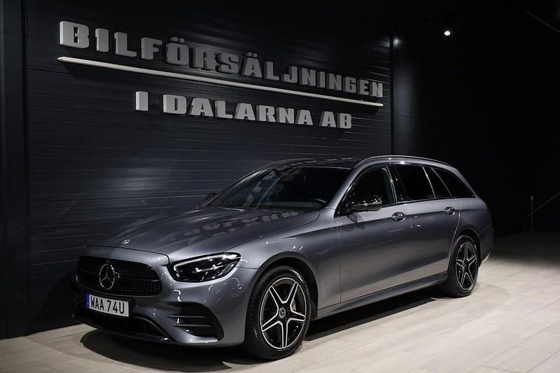 Grå metallic Begagnad 2023 Mercedes E300 AMG Kombi | 459 000 kr - Bild 1/4