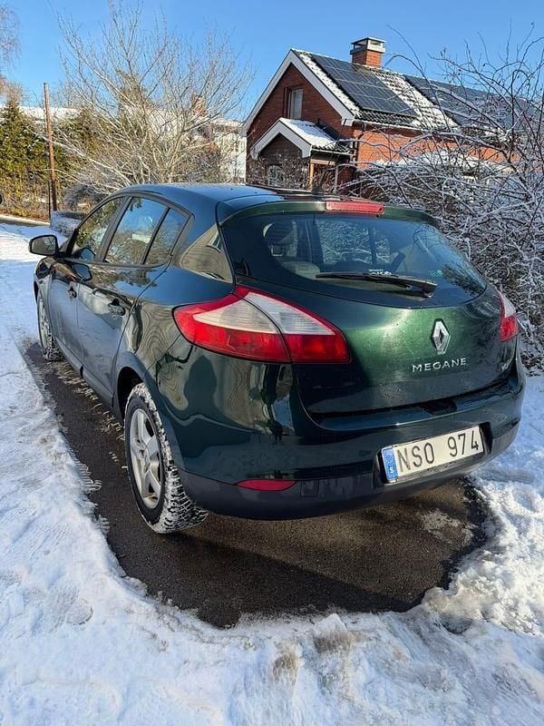 Begagnad Renault Mégane III 90 HK (66 kW) 2010