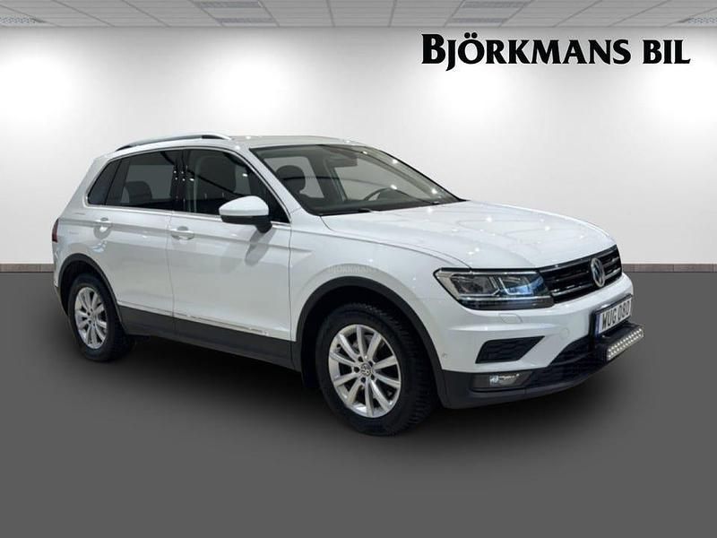 Begagnad VW Tiguan 190 HK (139 kW) 2019 Vit SUV
