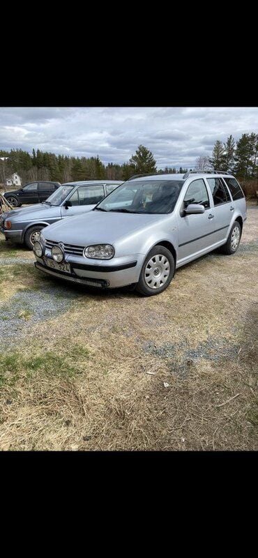 Silver Begagnad 2003 VW Golf IV Basis Kombi | 6 500 kr (Bra pris) - Bild 1/1