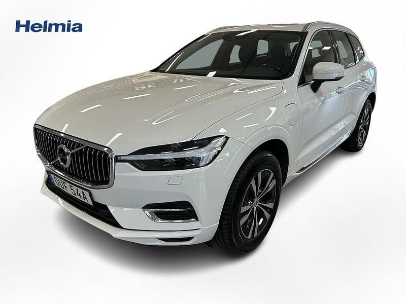 Vit Begagnad 2021 Volvo XC60 SUV | 329 000 kr (Superpris) - Bild 1/4