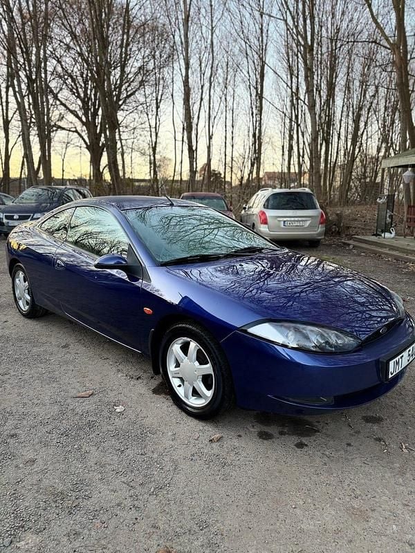 Begagnad Ford Cougar 170 HK (125 kW) 1999 Sportkupé