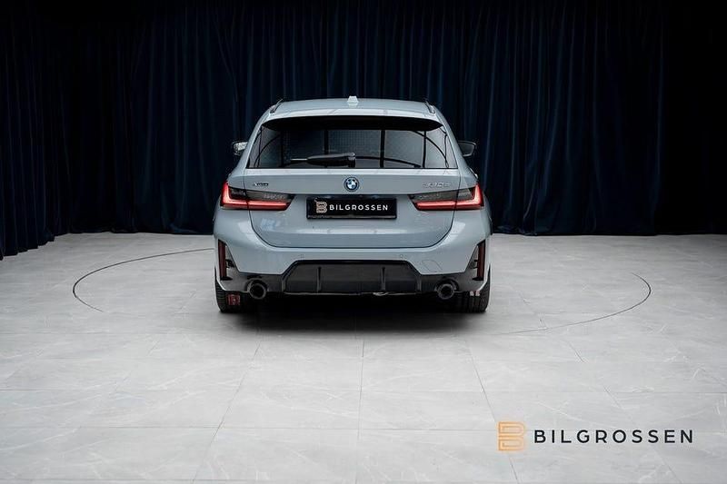 Begagnad BMW 330 M Sport 292 HK (214 kW) 2024 Grå Kombi