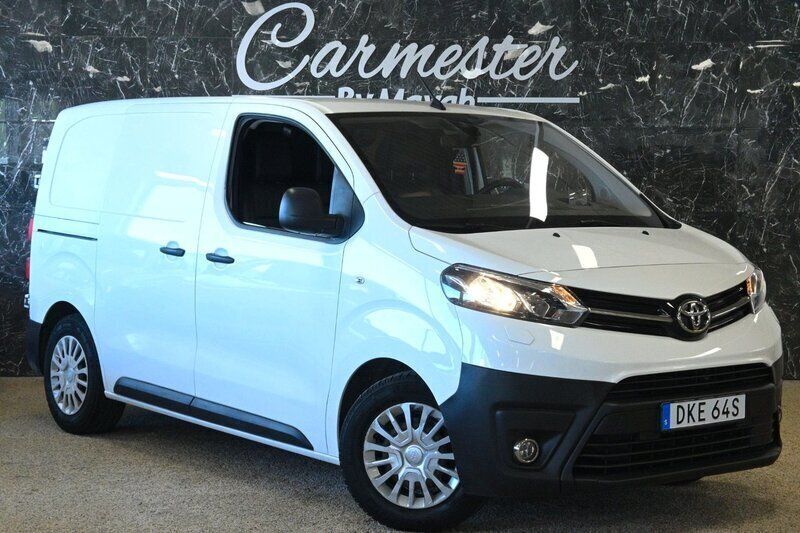Vit Begagnad 2019 Toyota Proace Van | 179 990 kr (Bra pris) - Bild 1/4