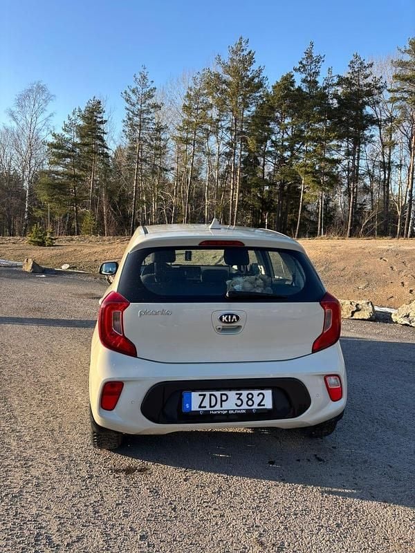 Begagnad Kia Picanto 67 HK (49 kW) 2018 Halvkombi