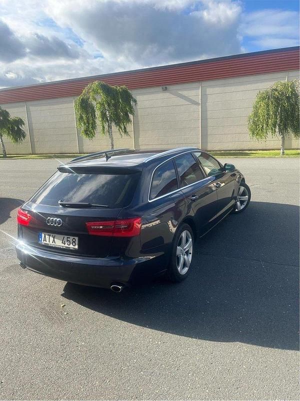Blå Begagnad 2013 Audi A6 Kombi | 110 000 kr (Superpris) - Bild 1/4