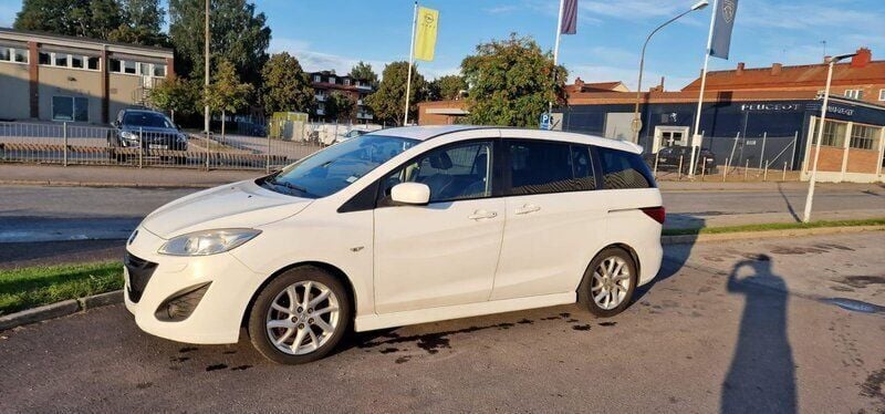 Vit Begagnad 2012 Mazda 5 Minibuss | 63 000 kr (Marknadspris) - Bild 1/4