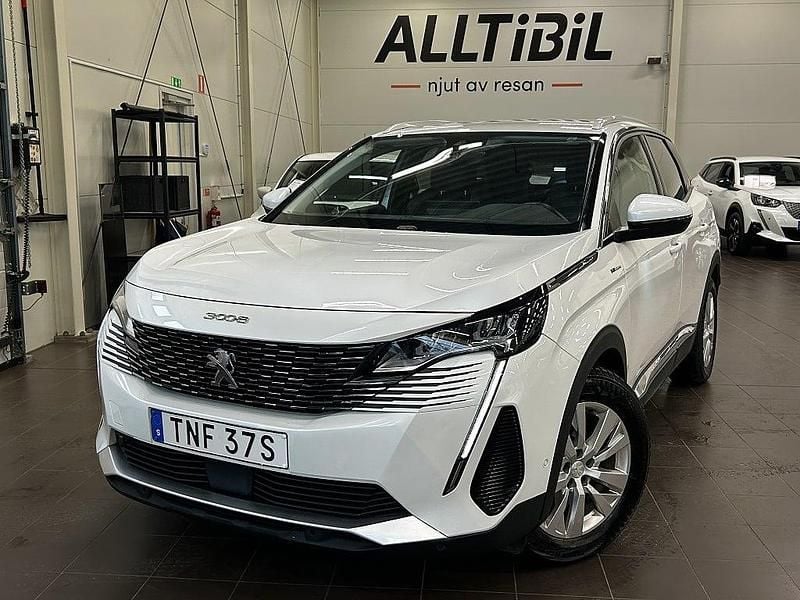 Vit Begagnad 2021 Peugeot 3008 Allure SUV | 259 900 kr (Marknadspris) - Bild 1/3