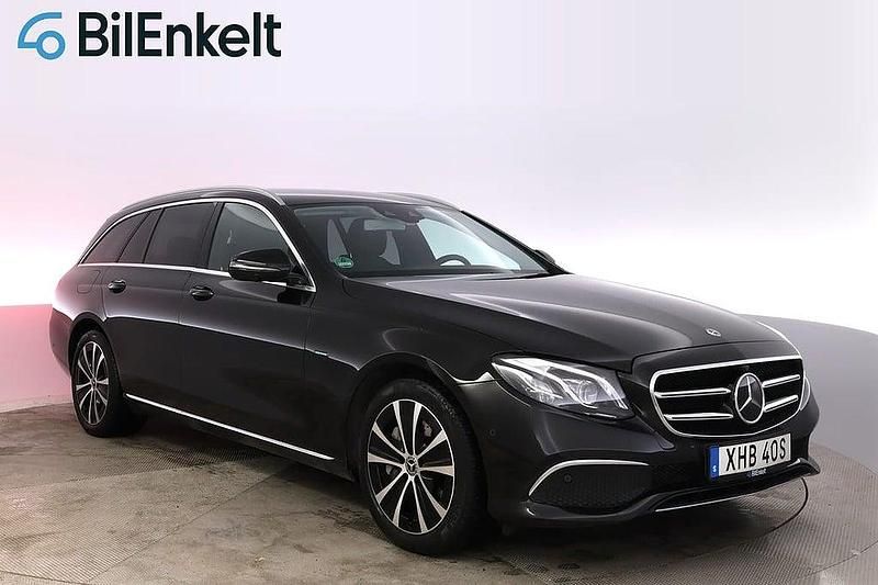 Svart Begagnad 2019 Mercedes E300 Kombi | 298 900 kr (Bra pris) - Bild 1/4