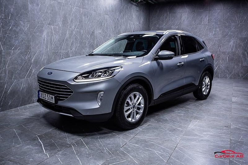 Begagnad Ford Kuga 190 HK (139 kW) 2022 Grå SUV